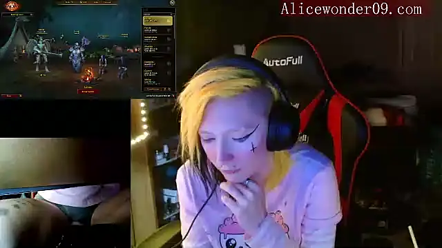 alicewonder09 online show from 12-22-24, 04:06