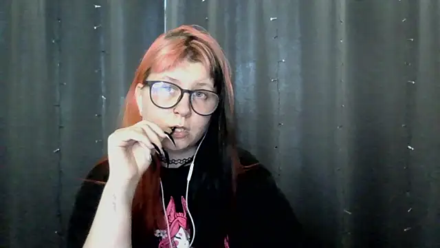 Snapshot of t0riayun0 chatting on 02-13-26, 09:05 t0riayun0 online show from 02-13-26, 09:05