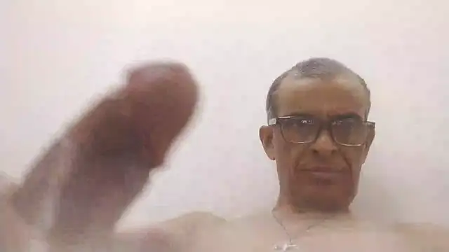 jrfm14 online show from 10-18-25, 02:51