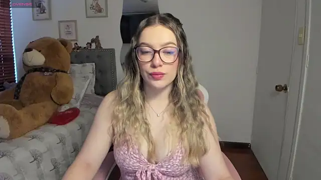 samysweet 8 online show from 04-15-26, 11:39