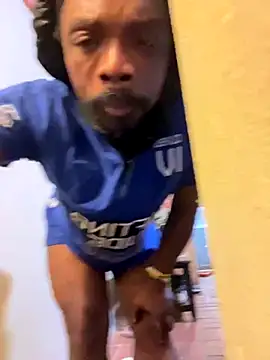 Snapshot of Princedrey3 chatting on 10-22-25, 04:24 Princedrey3 online show from 10-22-25, 04:24