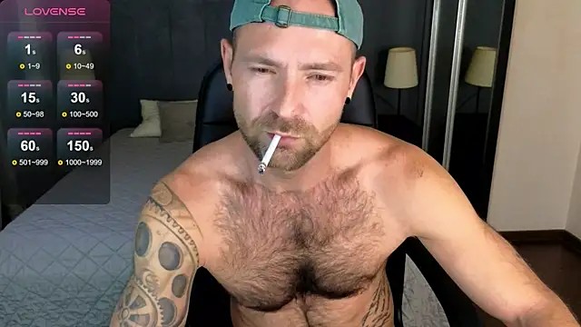 Snapshot of Rory_Reed chatting on 10-08-25, 11:08 Rory Reed online show from 10-08-25, 11:08