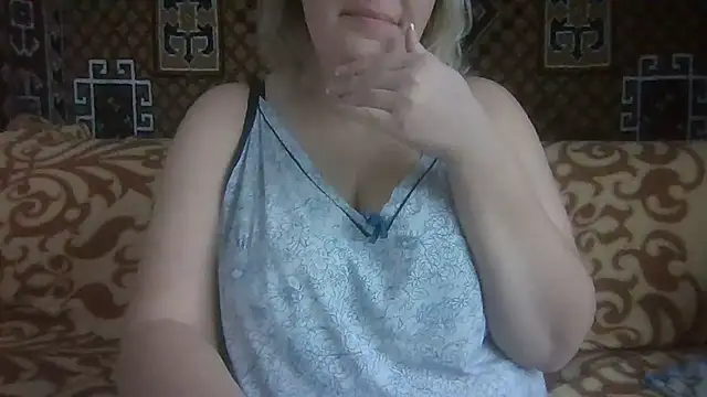 Diana Britt online show from 12-17-25, 08:20