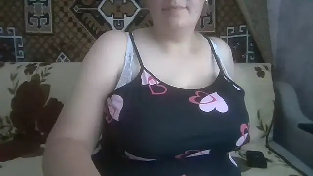 Snapshot of Diana_Britt chatting on 08-04-26, 11:02 Diana Britt online show from 08-04-26, 11:02