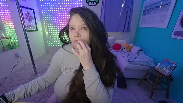 Snapshot of electrifiedlove chatting on 11-05-25, 03:23 electrifiedlove online show from 11-05-25, 03:23