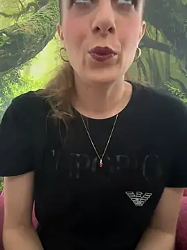 LadyChantale online show from 01-10-25, 07:25