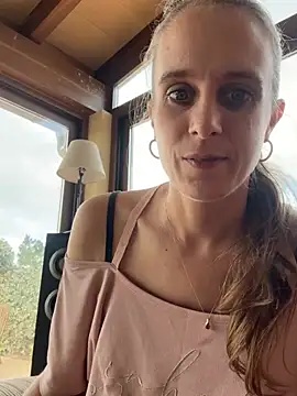 LadyChantale online show from 01-13-25, 02:00