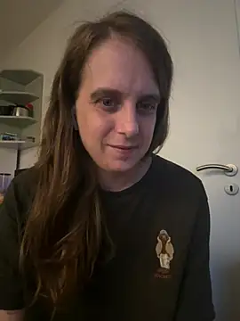 LadyChantale online show from 03-05-26, 06:42