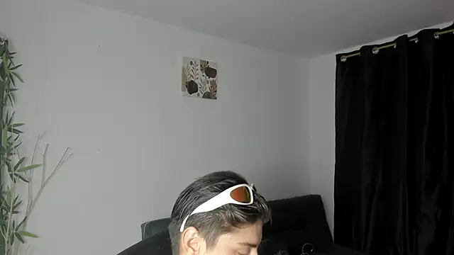 Giordano Russo online show from 12-13-24, 04:54