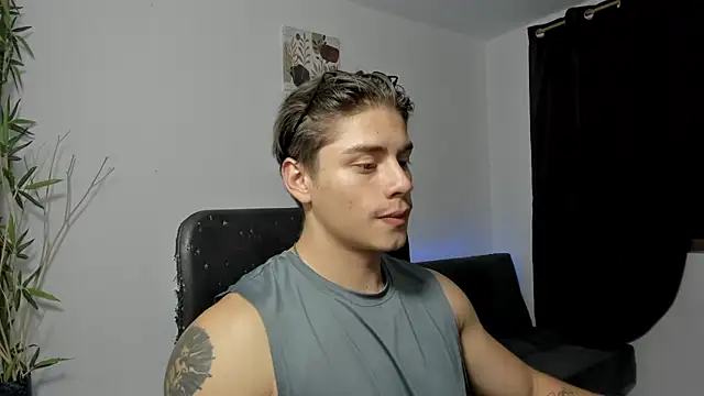 Giordano Russo online show from 12-17-24, 04:01