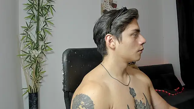 Giordano Russo online show from 01-12-25, 10:22