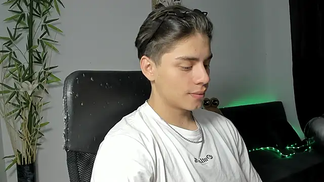 Giordano Russo online show from 01-25-25, 07:39