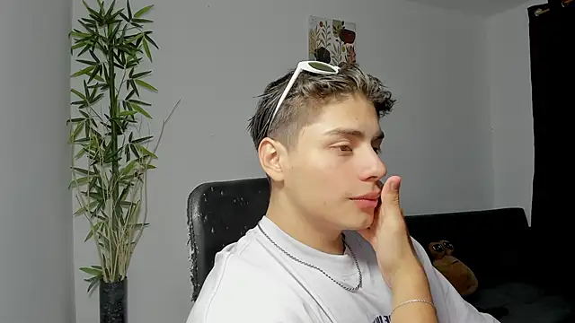 Giordano Russo online show from 02-28-25, 09:23