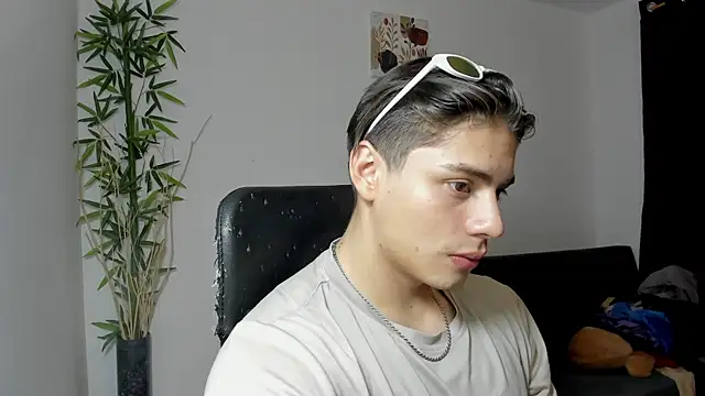 Giordano Russo online show from 03-06-25, 02:30