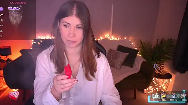 CassandraGood online show from 02-05-26, 07:46