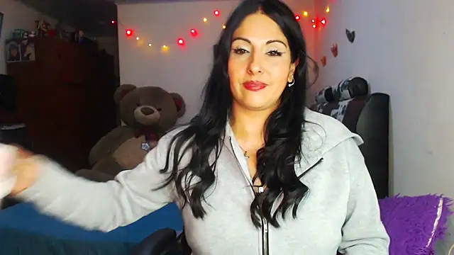 sahtlove1 online show from 12-16-25, 12:48