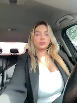 oriana zoeee online show from 01-11-25, 08:32