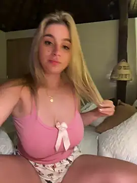 oriana zoeee online show from 03-21-25, 06:05