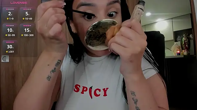 keyn laurent 1 online show from 10-27-25, 06:28