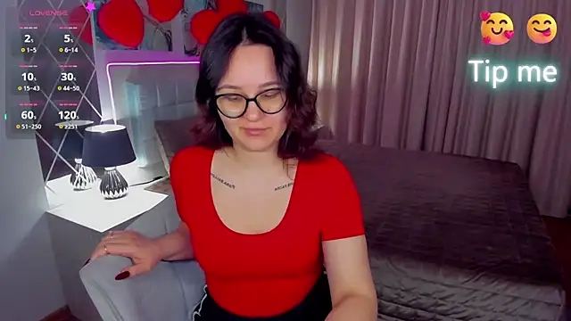 EsterLogan online show from 03-07-25, 08:34