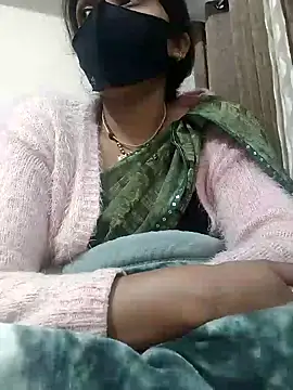 Snapshot of Your_chahat chatting on 01-03-25, 12:41 Your chahat online show from 01-03-25, 12:41