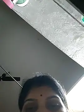 Snapshot of Your_chahat chatting on 01-12-26, 01:44 Your chahat online show from 01-12-26, 01:44