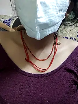 Snapshot of Your_chahat chatting on 02-07-26, 02:15 Your chahat online show from 02-07-26, 02:15