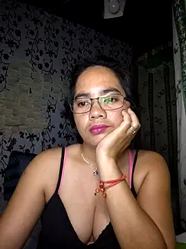 Snapshot of lovely_samxxx24 chatting on 11-01-25, 07:49 lovely samxxx24 online show from 11-01-25, 07:49