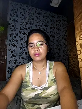 Snapshot of lovely_samxxx24 chatting on 11-19-25, 08:09 lovely samxxx24 online show from 11-19-25, 08:09