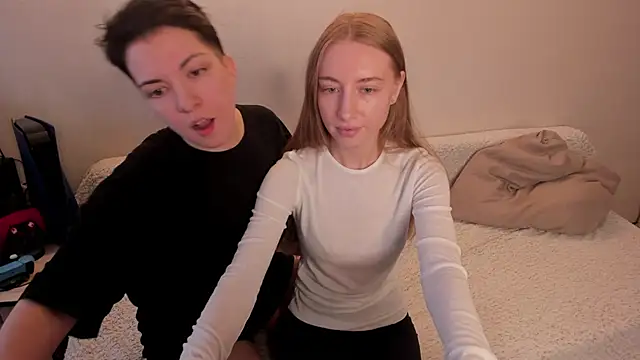 Snapshot of secret_dreams__ chatting on 02-22-25, 11:24 secret dreams   online show from 02-22-25, 11:24