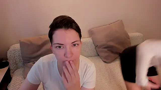 Snapshot of secret_dreams__ chatting on 02-23-25, 08:06 secret dreams   online show from 02-23-25, 08:06