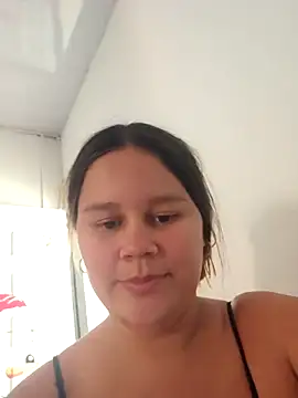 sweet lucia online show from 11-02-25, 03:14