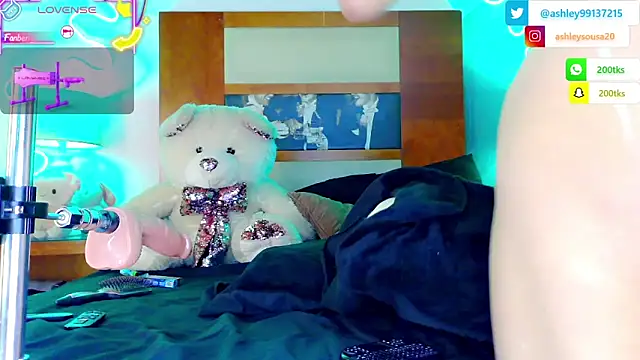 ashley 19xx online show from 11-30-25, 08:18