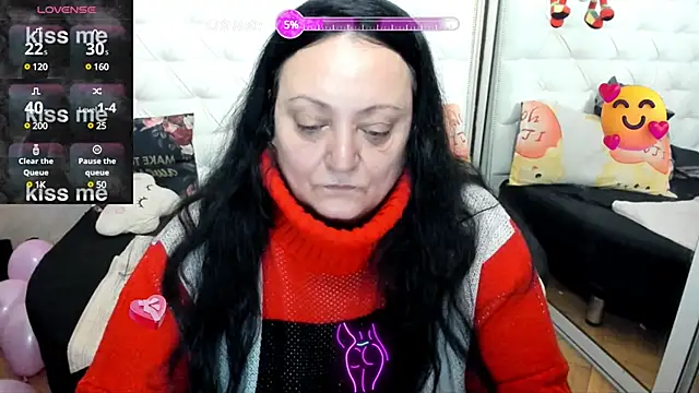 Snapshot of lady_lauren chatting on 02-17-25, 06:31 lady lauren online show from 02-17-25, 06:31