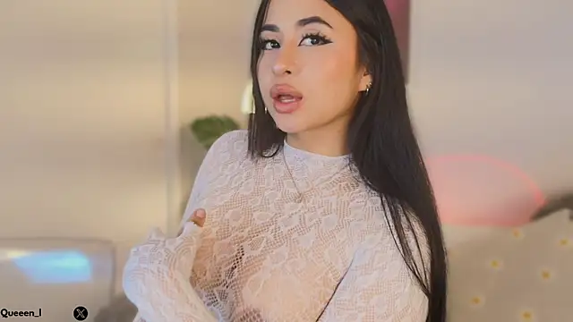 Queen liana online show from 04-15-26, 05:25