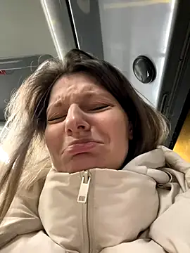 MaryHiggins online show from 12-01-25, 04:12