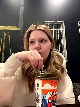 MaryHiggins online show from 01-13-26, 04:34