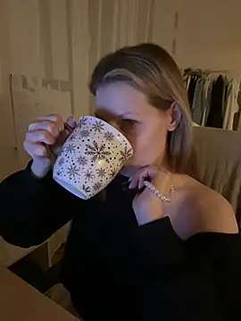 MaryHiggins online show from 02-08-26, 09:40