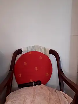 Snapshot of megan2021 chatting on 03-22-25, 02:03 megan2021 online show from 03-22-25, 02:03