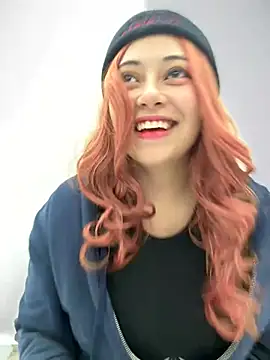 Snapshot of seraphine23 chatting on 01-24-25, 05:21 seraphine23 online show from 01-24-25, 05:21