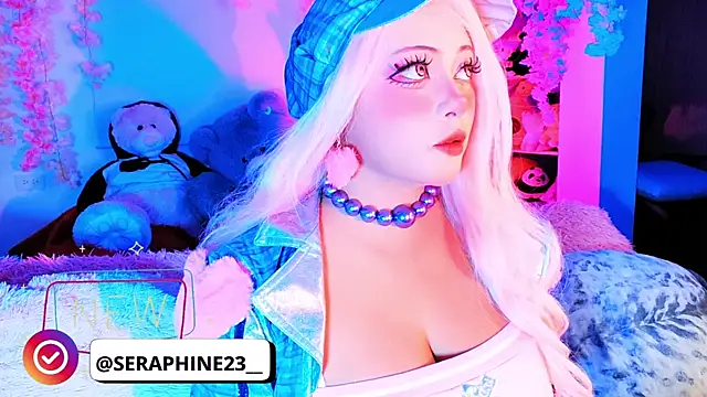 seraphine23 online show from 11-21-25, 03:27