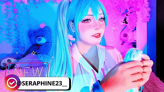 seraphine23 online show from 11-29-25, 01:08