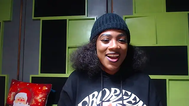 Snapshot of SexyAssDivaxxx chatting on 03-20-25, 09:59 SexyAssDivaxxx online show from 03-20-25, 09:59