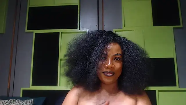 Snapshot of SexyAssDivaxxx chatting on 09-30-25, 05:12 SexyAssDivaxxx online show from 09-30-25, 05:12