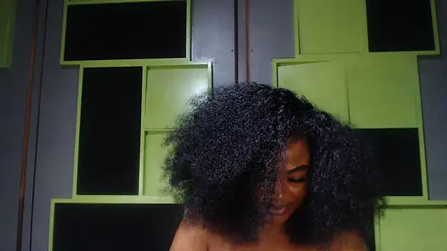 Snapshot of SexyAssDivaxxx chatting on 10-01-25, 04:29 SexyAssDivaxxx online show from 10-01-25, 04:29