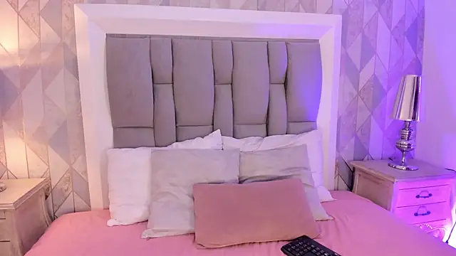 Alana 2916  online show from 02-25-25, 07:36