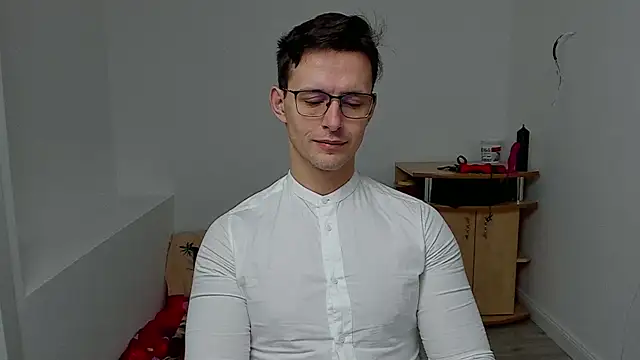 sexxymuscles4u online show from 01-13-25, 10:03