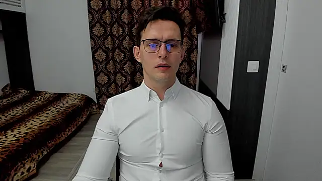 sexxymuscles4u online show from 03-10-25, 02:26