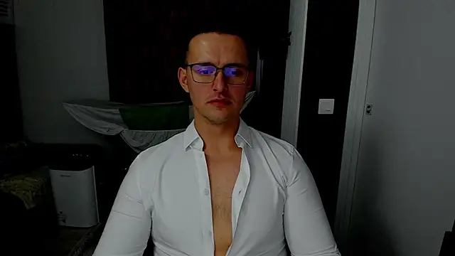 sexxymuscles4u online show from 11-05-25, 12:38