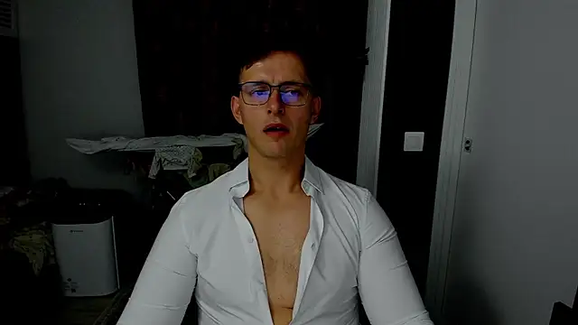 sexxymuscles4u online show from 11-06-25, 02:40